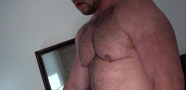  Bear barebacking cub after getting sucked